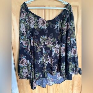 Torrid long sleeve peplum top size 5
